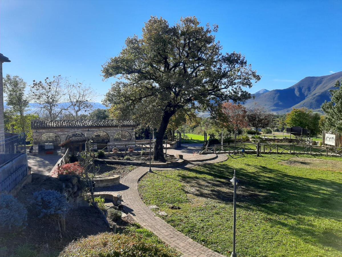 Bed & Breakfast Villa Monterosso Sassoferrato Buitenkant foto